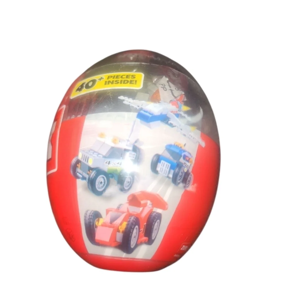 MAX Mystery Build Egg 40+ Pieces